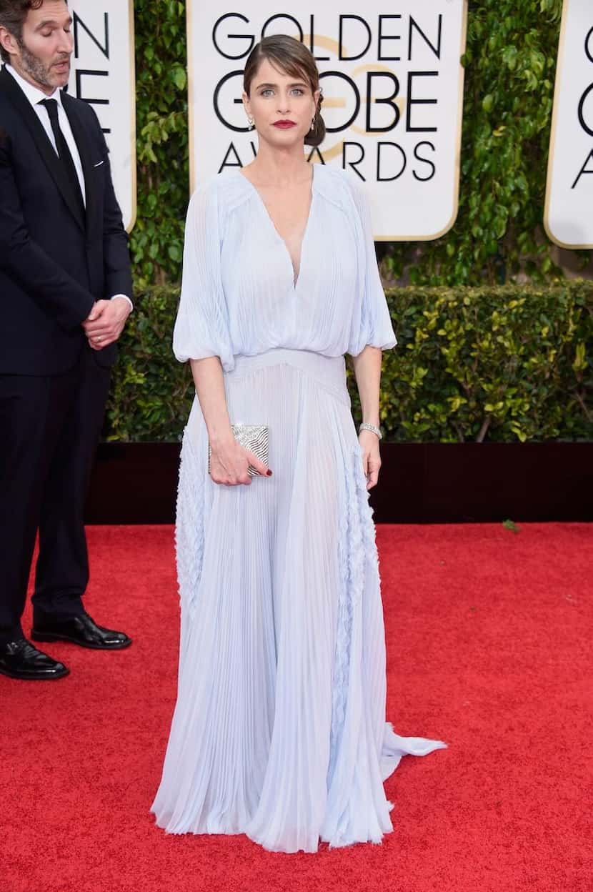 
MISS: Amanda Peet committed a serious fashion faux pas in an ill-fitting lilac number.
