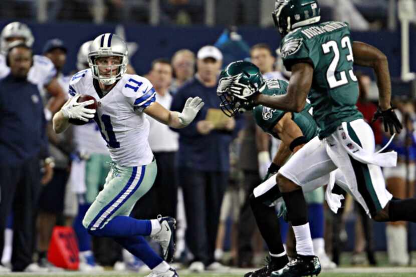 Dallas Cowboys wide receiver Cole Beasley (11) tries to get around Philadelphia Eagles...
