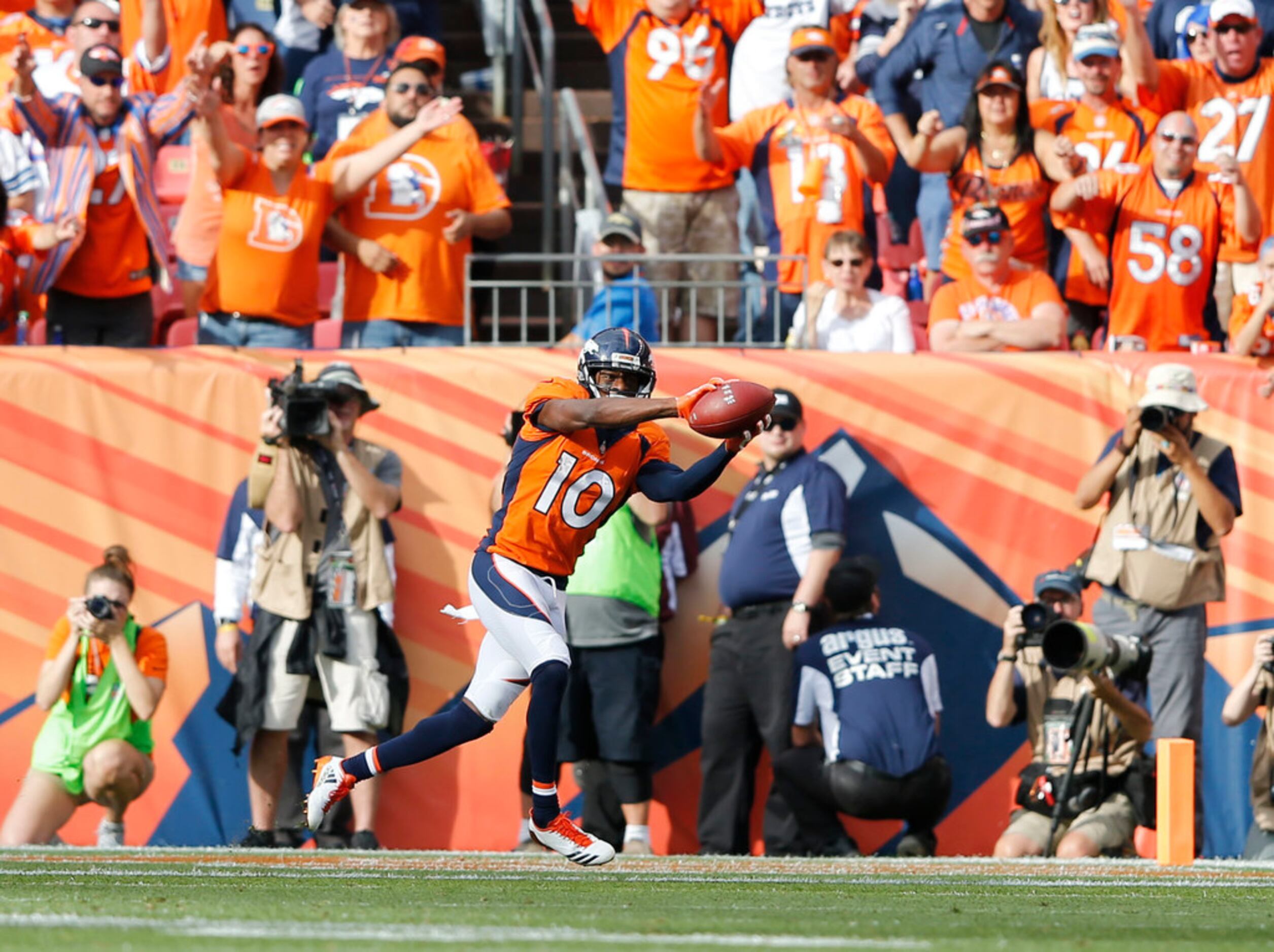 How the Emmanuel Sanders injury affects the Denver Broncos Draft