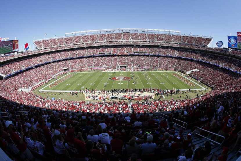 El Levi’s Stadium es la casa de los 49ers de San Francisco. (AP/TONY AVELAR)

