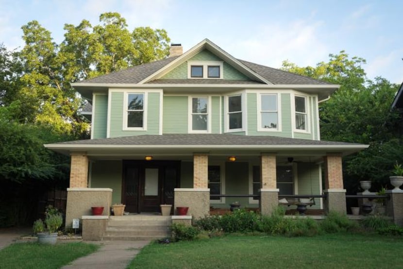 
This spacious 1910 home, formerly an eight-unit apartment, is a specially featured work in...