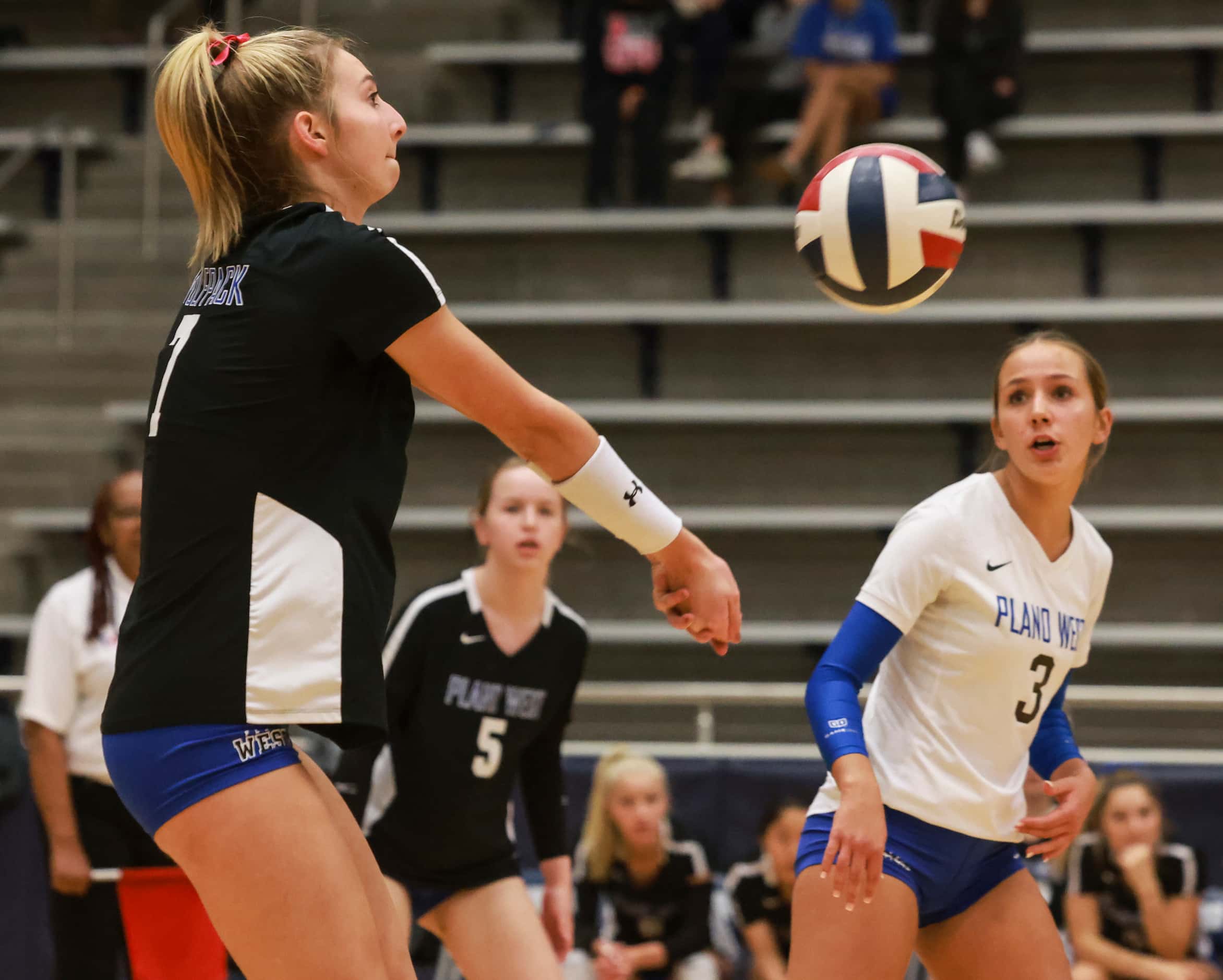 Plano West Senior High School Blaire Bayless (7) bumps the ball, Tuesday, Oct. 25, 2022...