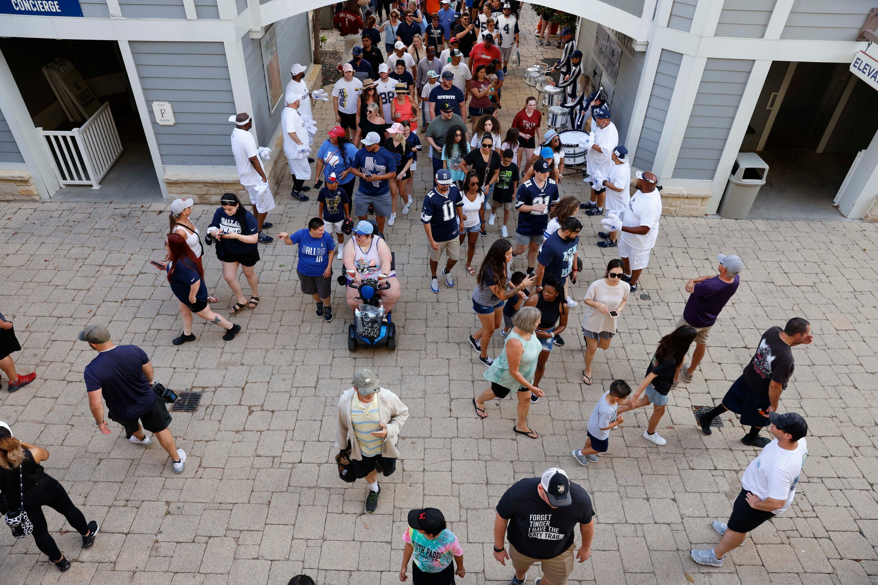 Dallas Cowboys fans make their way in the ballpark before the Reliant Energy Home Run Derby...