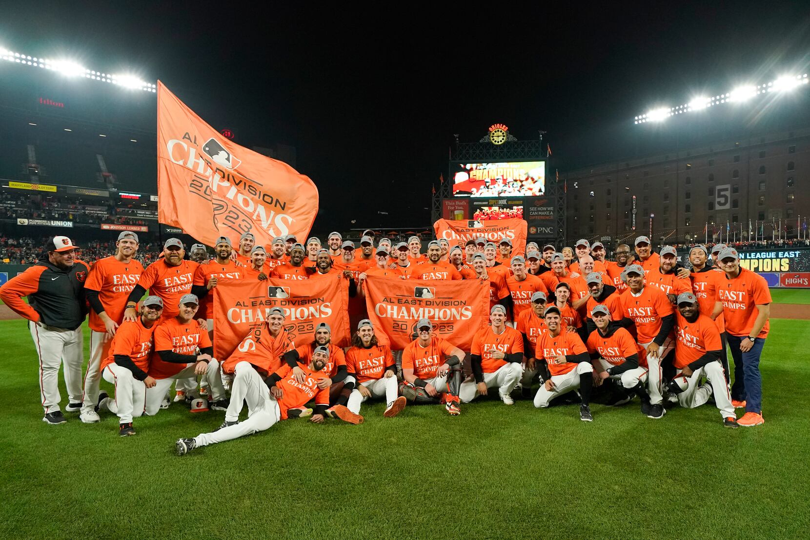 30 years ago: Orioles played, won first game at Oriole Park at