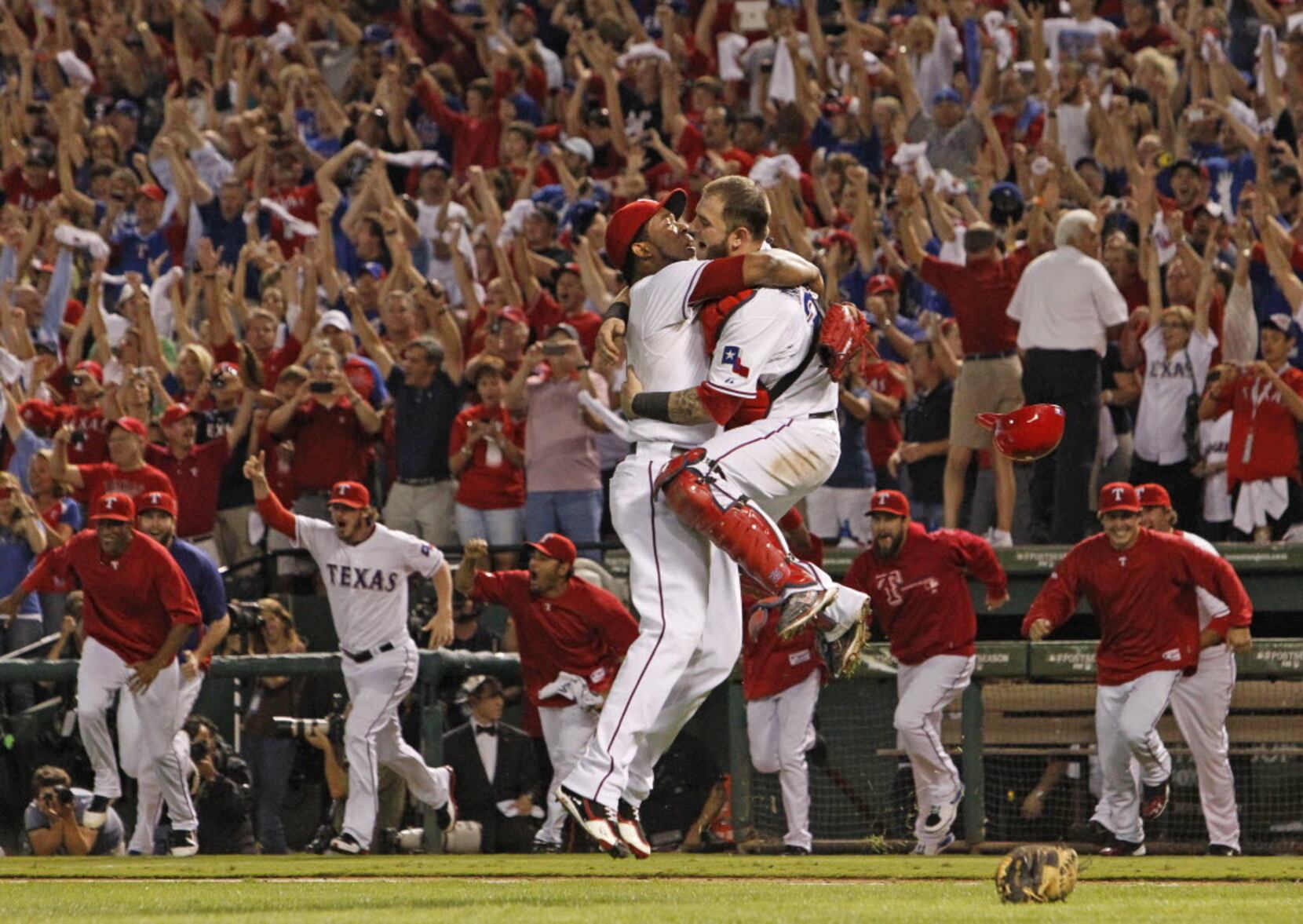 19 in '19 — #6: Ivan 'Pudge' Rodriguez, a Rangers icon & among the greatest  catchers of all time - The Athletic