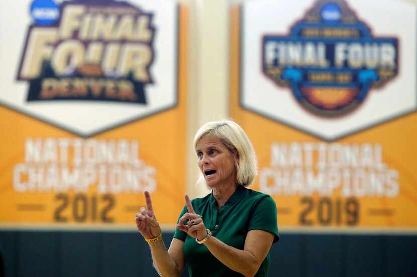 Baylor women's head coach Kim Mulkey instructs her players on the first day of NCAA college...