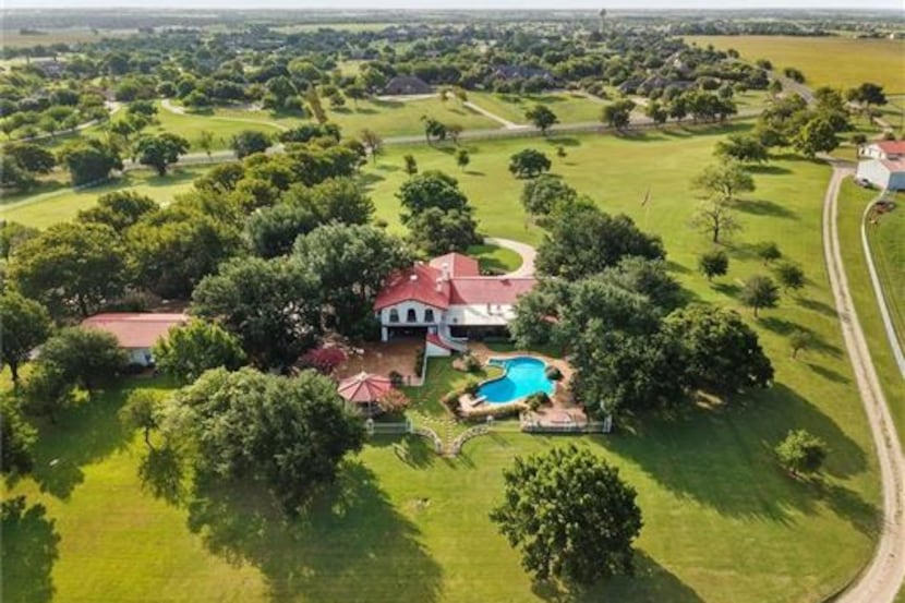 The Southern Cross Ranch is about 20 miles east of Dallas in Forney.