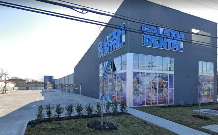 Roban oficina dental en Pleasant Grove.