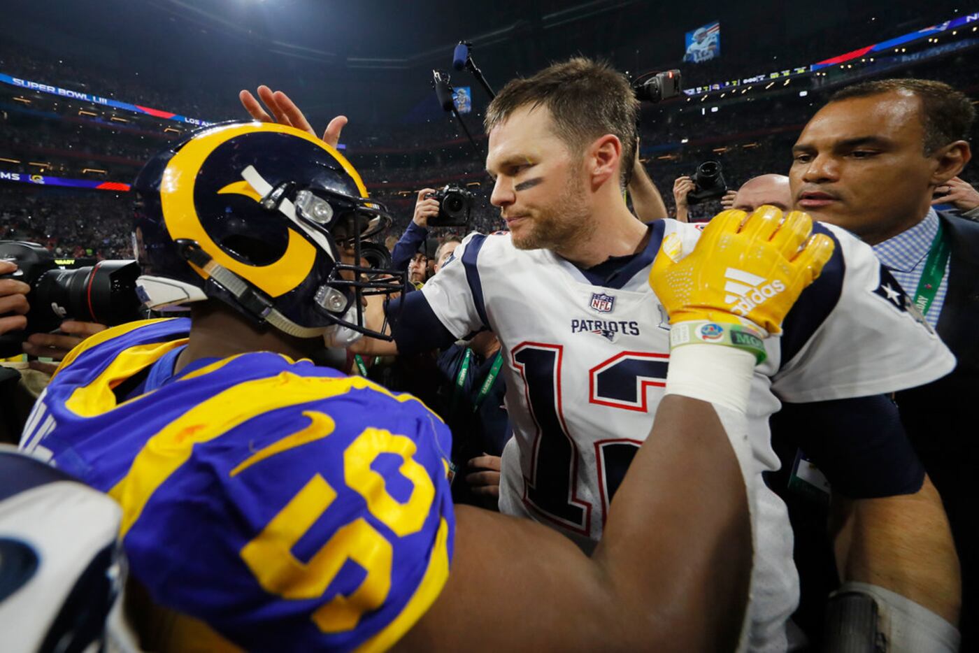 New England Patriots quarterback Tom Brady congratulates tight end News  Photo - Getty Images