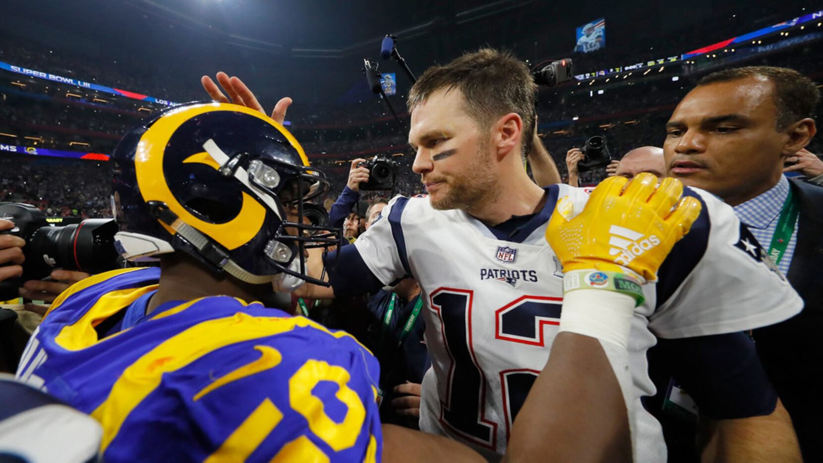 Patriots beat Rams in lowest scoring Super Bowl ever, 13-3