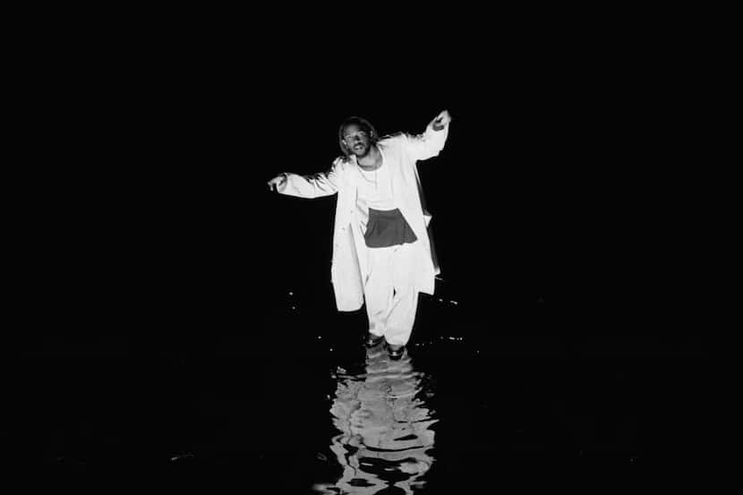 Kendrick Lamar appears at the Modern Art Museum of Fort Worth's reflection pond in the video...