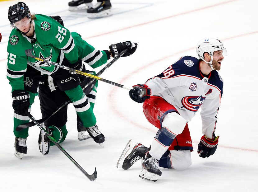 Columbus Blue Jackets center Boone Jenner (38) celebrates his second-period​ goal against...