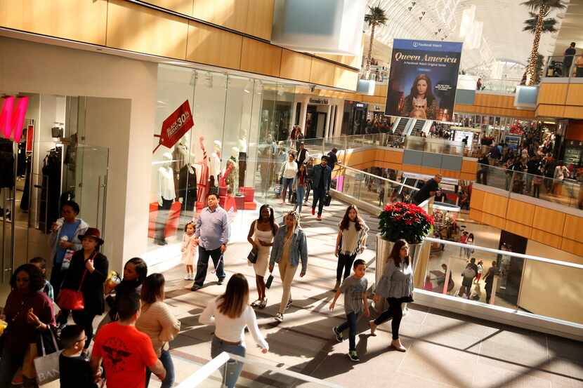 People shopping at Galleria Dallas in Dallas on Nov. 23, 2018. (Nathan Hunsinger/The Dallas...