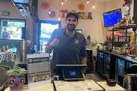 Rolando González es el dueño de Taco Bar Mexican Taste and Drinks en College Station....