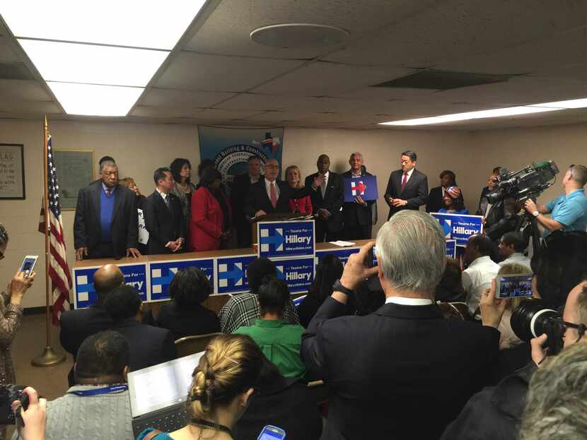  Sen. John Whitmire, D-Houston, addresses crowd at a Clinton campaign event. (Bobby...