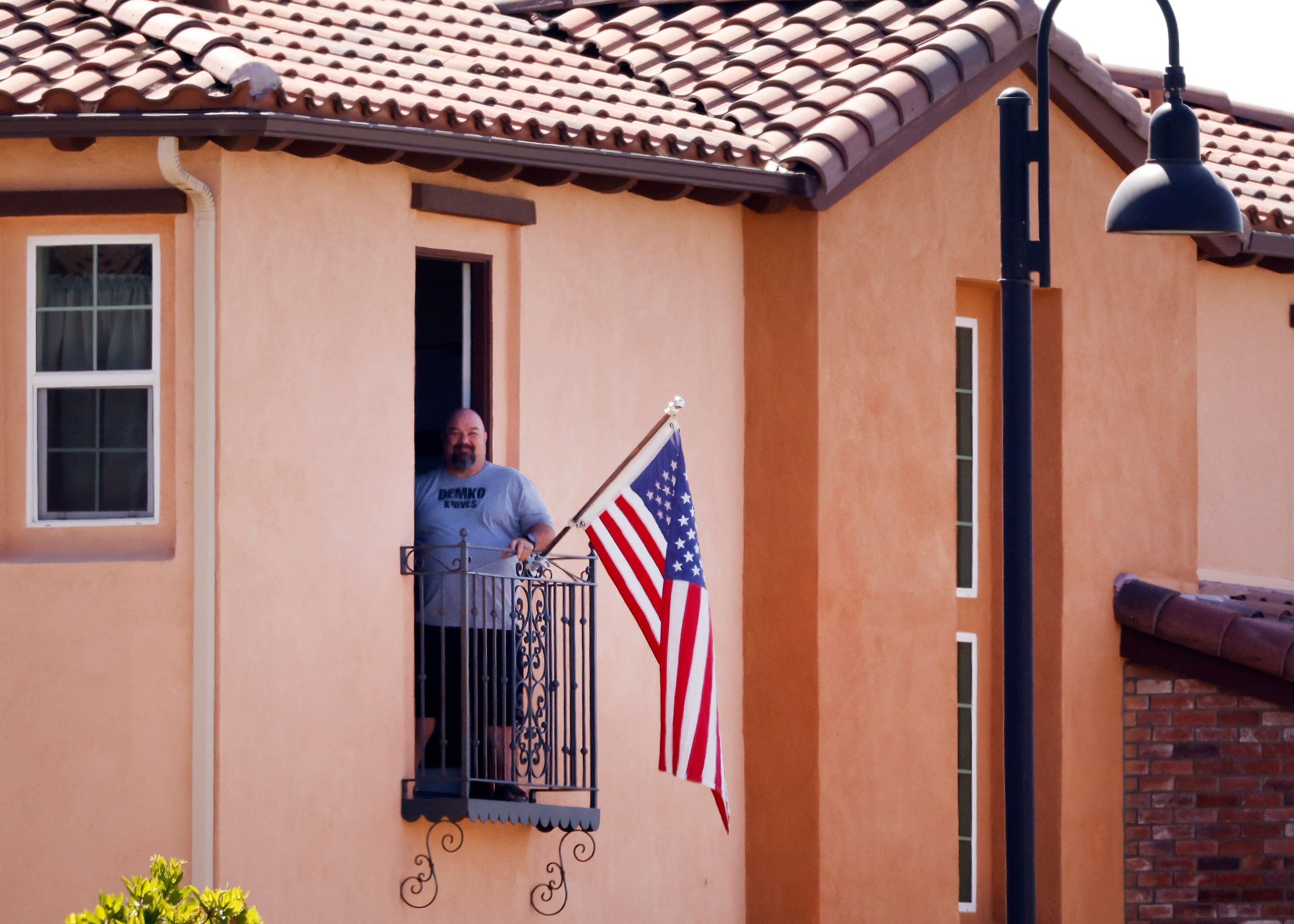 Dallas Cowboys owner Jerry Jones thanked the residents of a nearby neighborhood, like this...