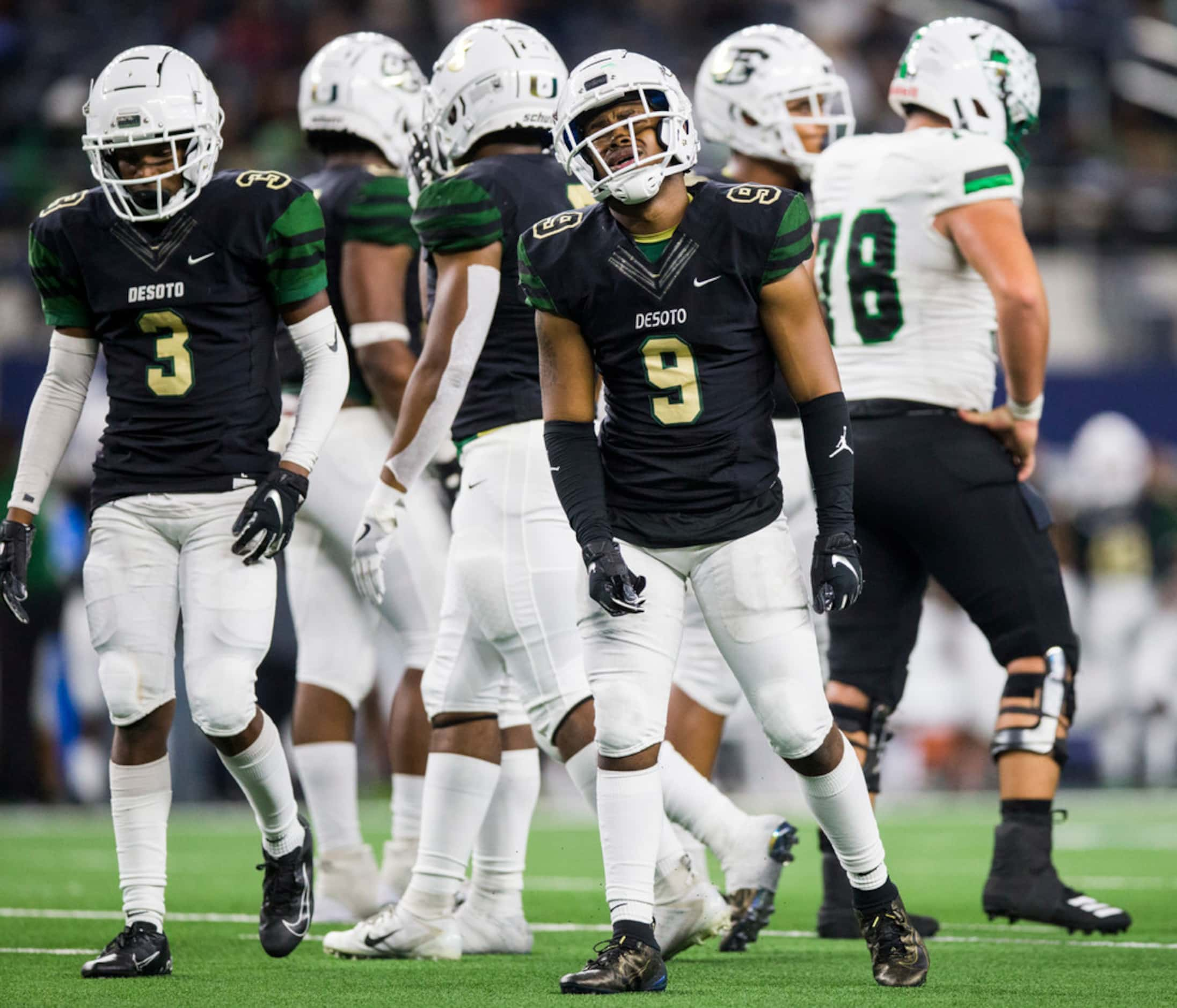 DeSoto linebacker Ridarius Branch (9) reacts to a penalty call during the fourth quarter of...