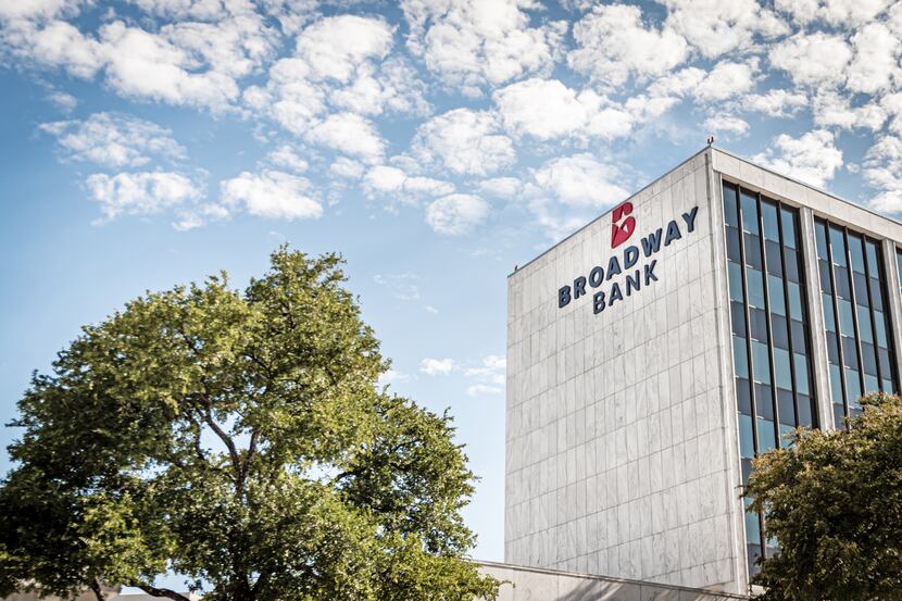 San Antonio-based Broadway Bank is expanding northward for the first time in its 81-year...