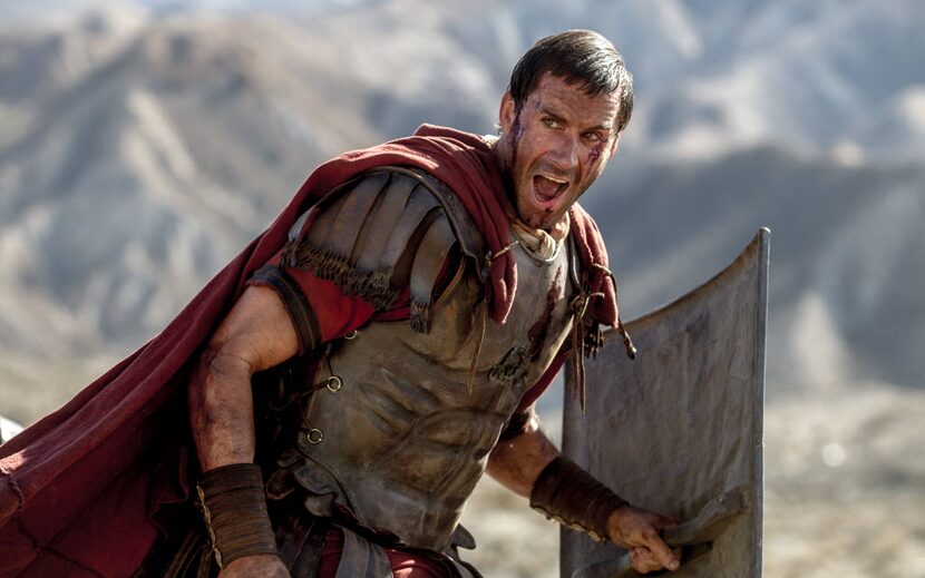 Joseph Fiennes plays Clavius, who leads his Roman soldiers during the zealot battle.