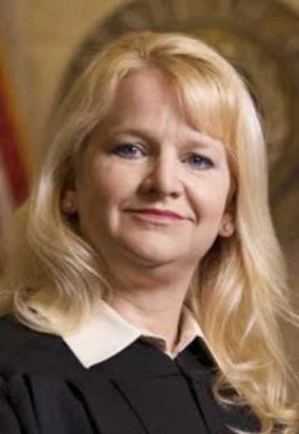 Suzanne Wooten