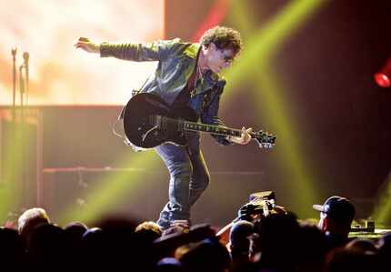 Journey guitarist Neal Schon. (Brandon Wade/Special Contributor)