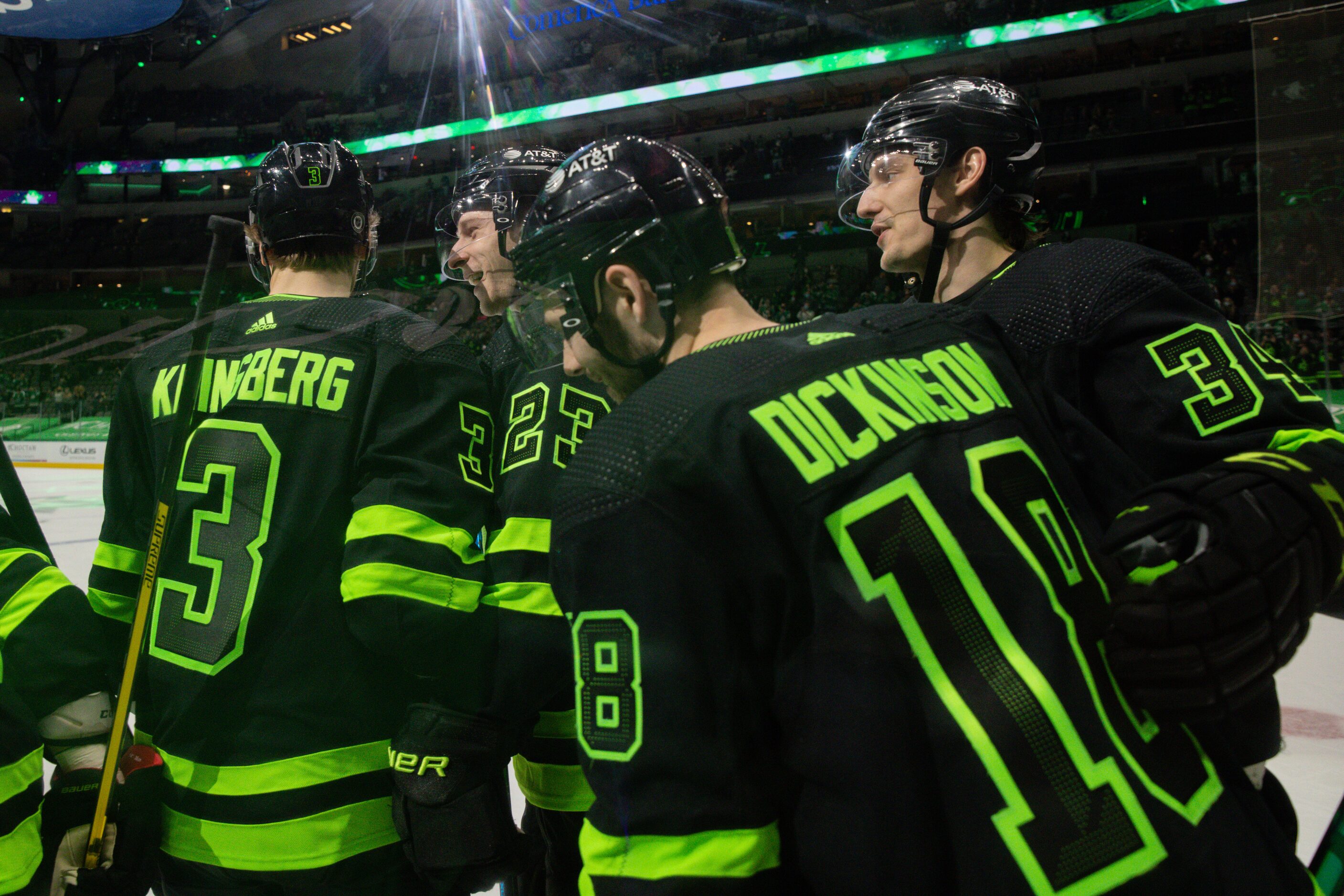 Dallas Stars players celebrate Dallas Stars left wing Jamie Benn (14) goal against the...