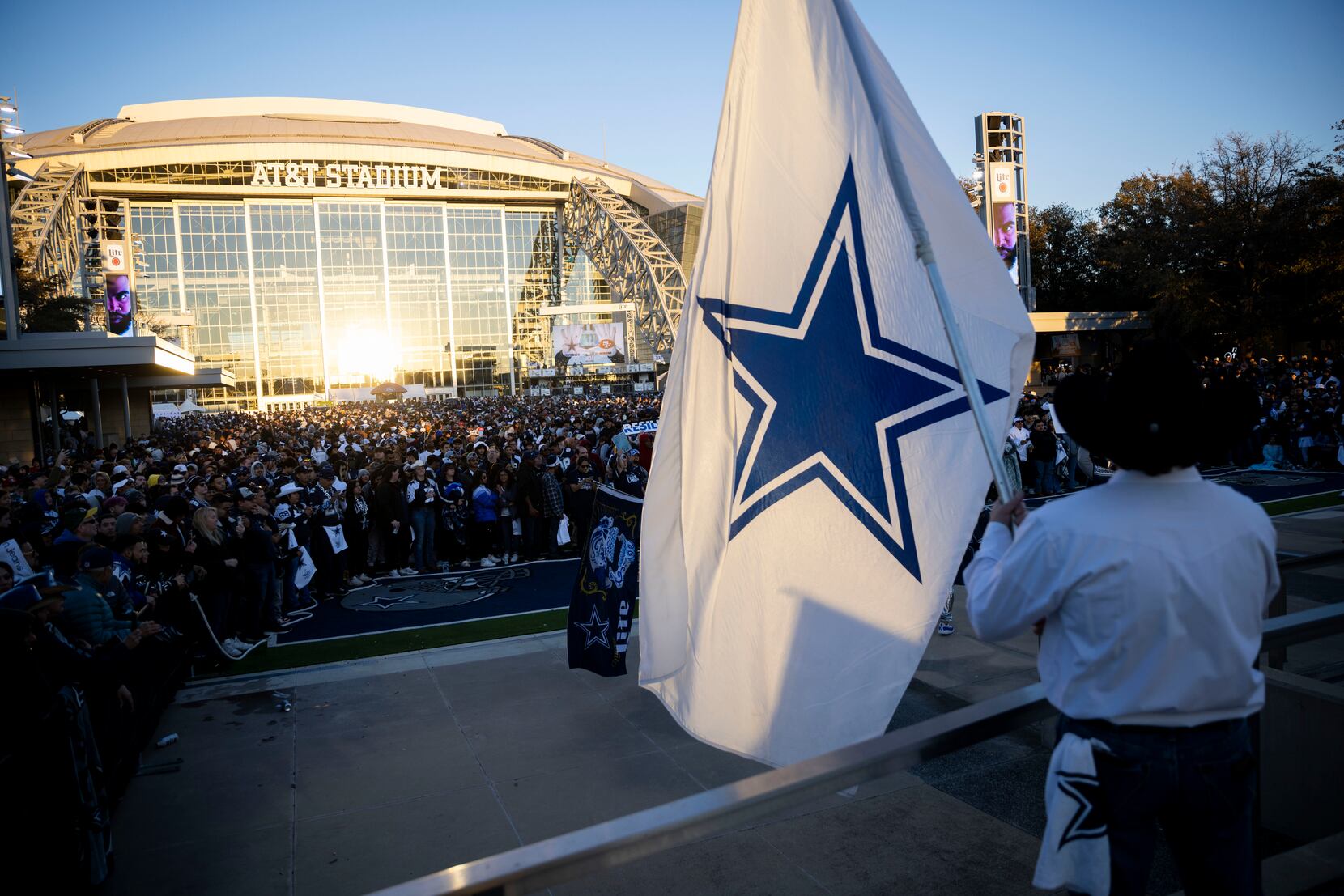 Watch Party: Dallas Cowboys at San Francisco 49ers