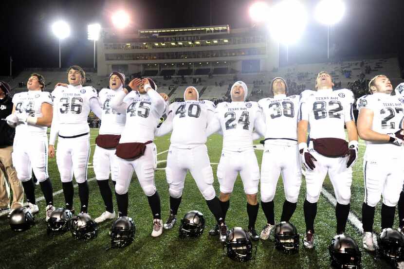 Nov 21, 2015; Nashville, TN, USA; Texas A&M Aggies players celebrate after a win against the...