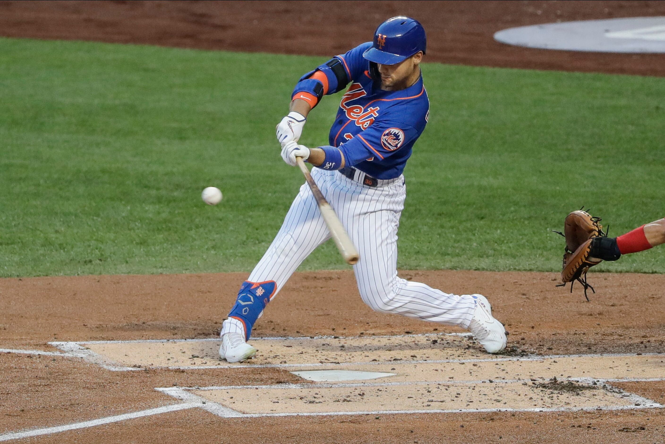 Michael Conforto seeks redemption with Giants, closure from Mets