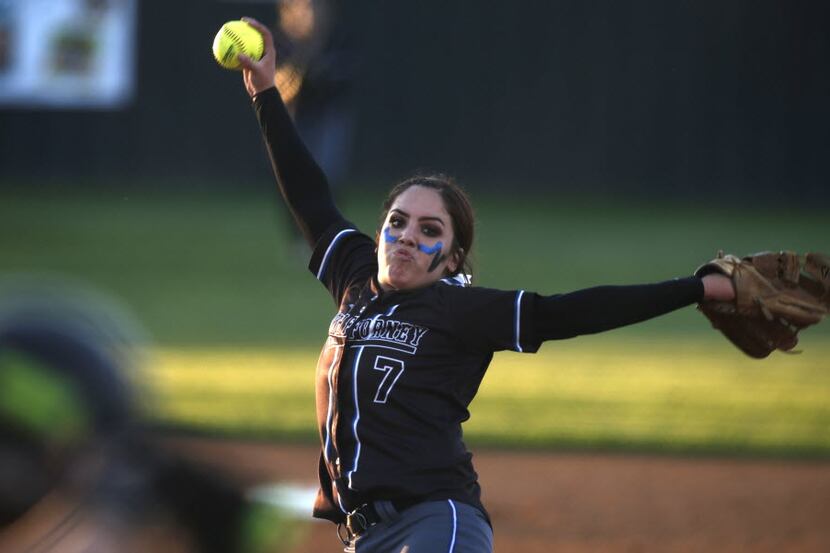 North Forney pitcher Andrea Decareau (7) pitches against Forney in the third inning of their...