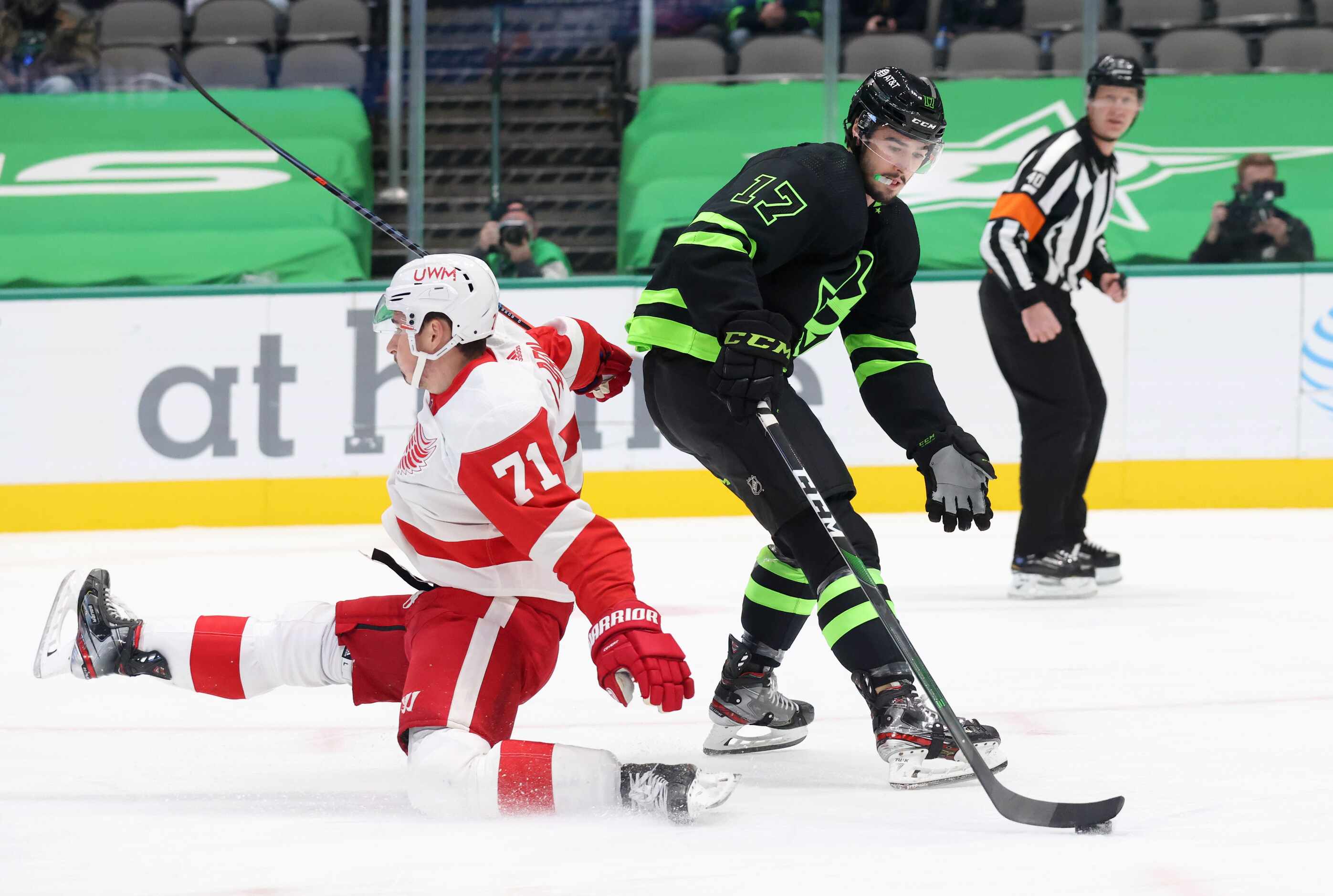 Dallas Stars right wing Nicholas Caamano (17) gets by Detroit Red Wings center Dylan Larkin...