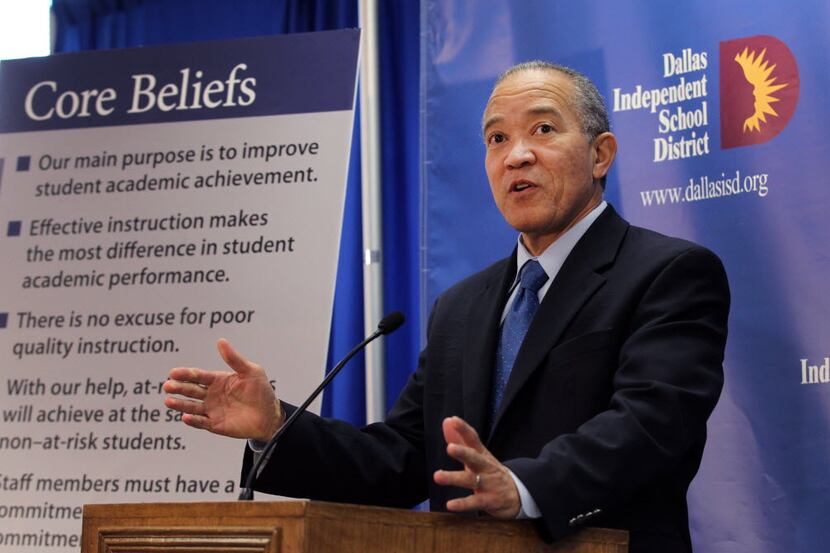 Dallas ISD Superintendent Mike Miles, responding to three business leaders’ concerns, has...