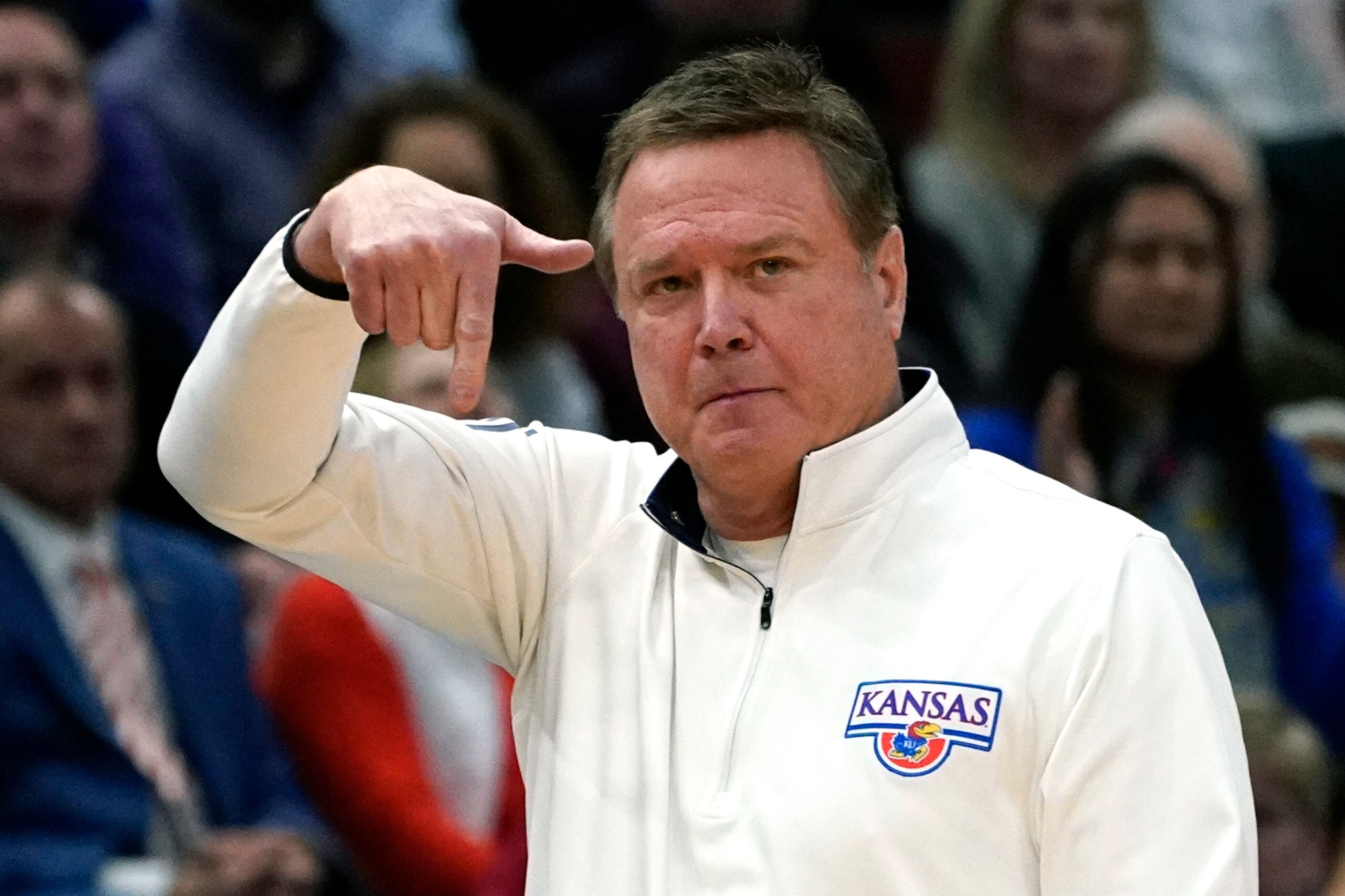 NCAA merchandise licensing brings in money for KU during Sweet 16