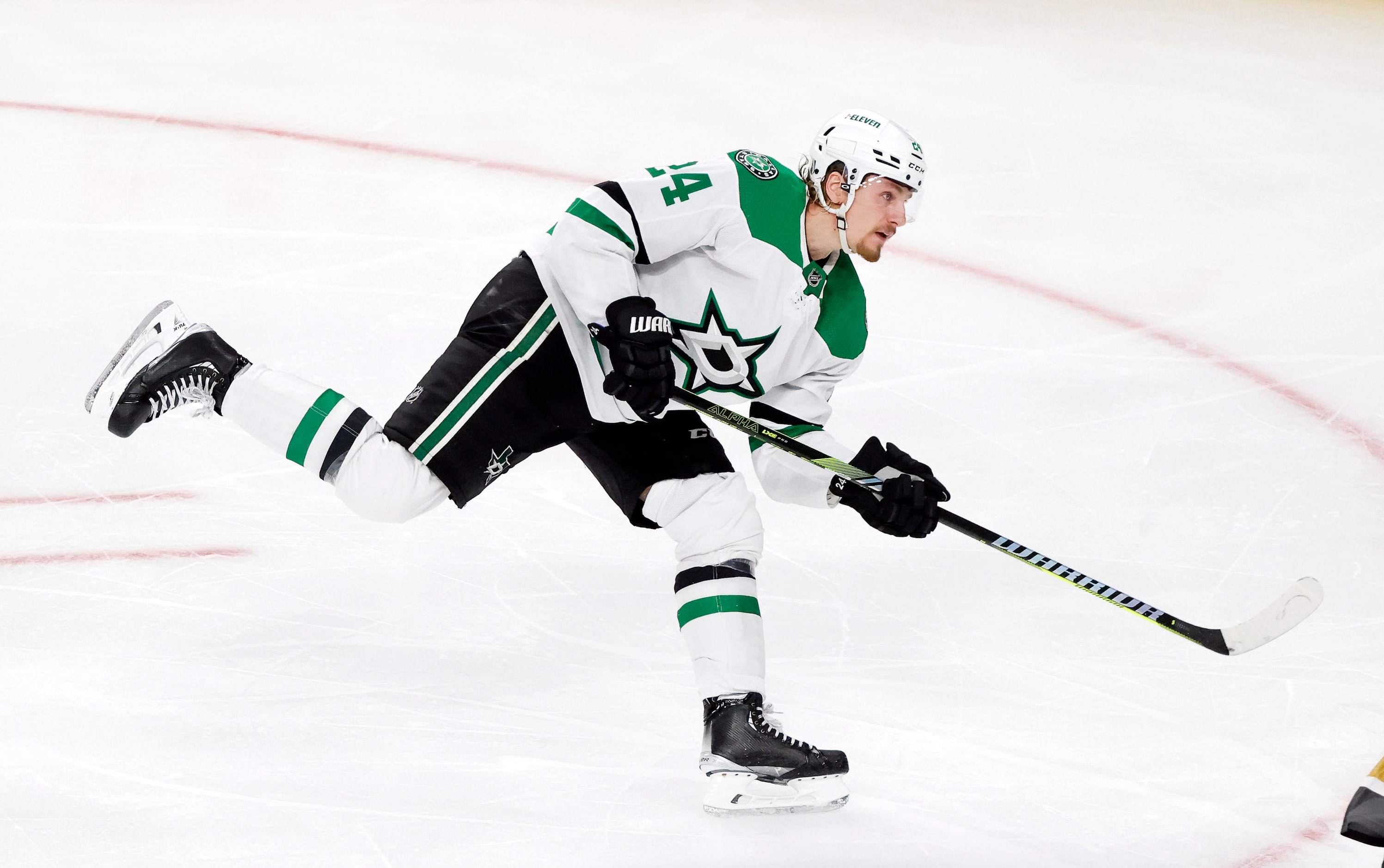 Dallas Stars center Roope Hintz (24) shoots and scores a third period goal against the Vegas...