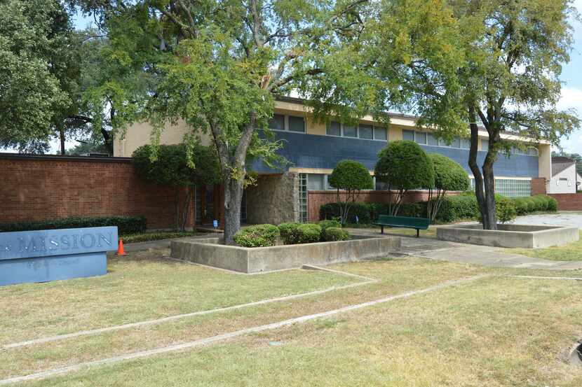 Spring Valley United Methodist Church sold the office building at 13959 Peyton Drive in Dallas.