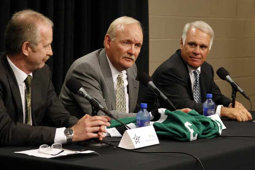 Dallas Stars General Manager Jim Nill, left, and Dallas Stars owner Jim Lites, right,...