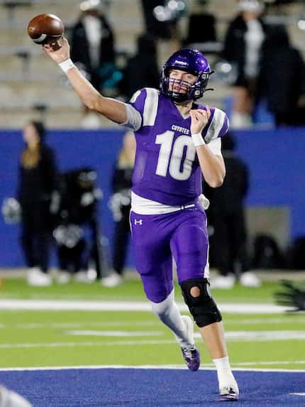 Anna High School quarterback Evan Bullock (10) throws a pass during a Class 4A bi-district...