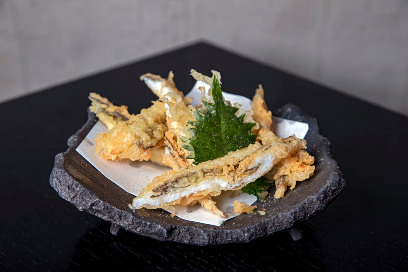 Morning-cured eel tempura at Tei-An 