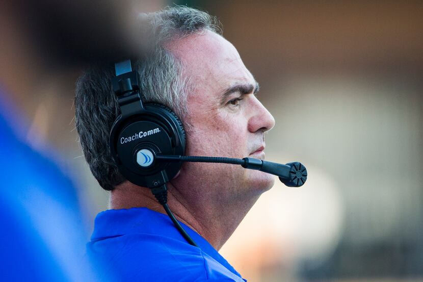 Southern Methodist Mustangs head coach Sonny Dykes watches action on the field during a game...