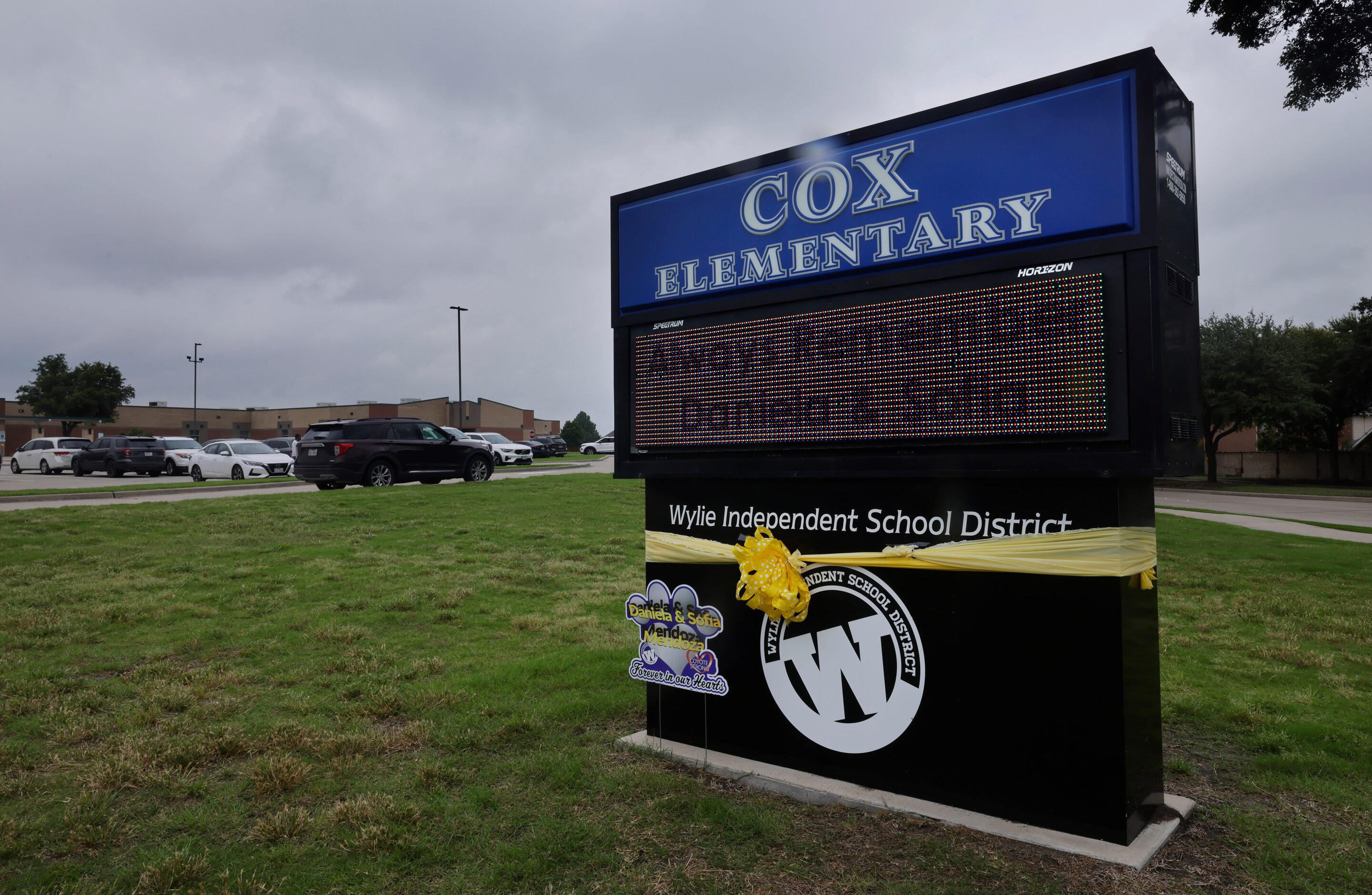 In remembrance of Daniela and Sofia Mendoza, the Cheri Cox Elementary sign in Sachse, Texas...