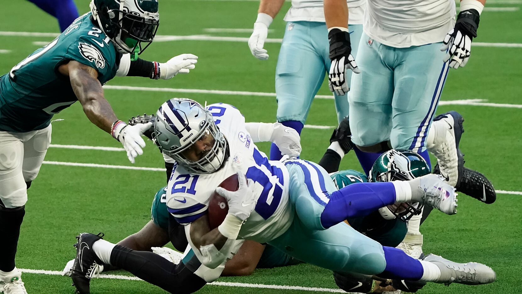5 thoughts from Cowboys-Eagles: Dallas' playoff hopes are alive and well  after third straight win