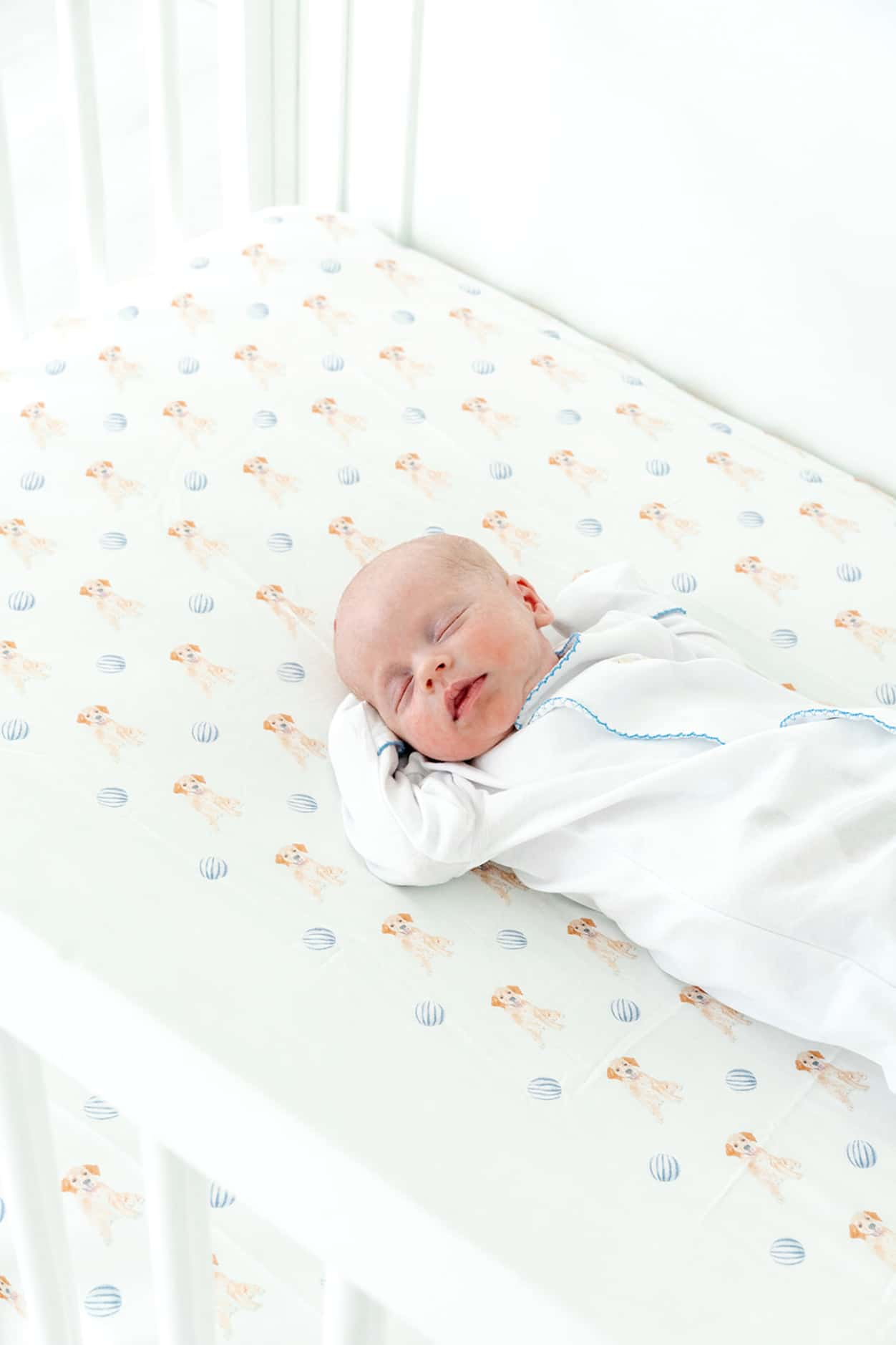 The Fort Weekend crib sheet is made of 100% bamboo. One of the brand's original patterns has...