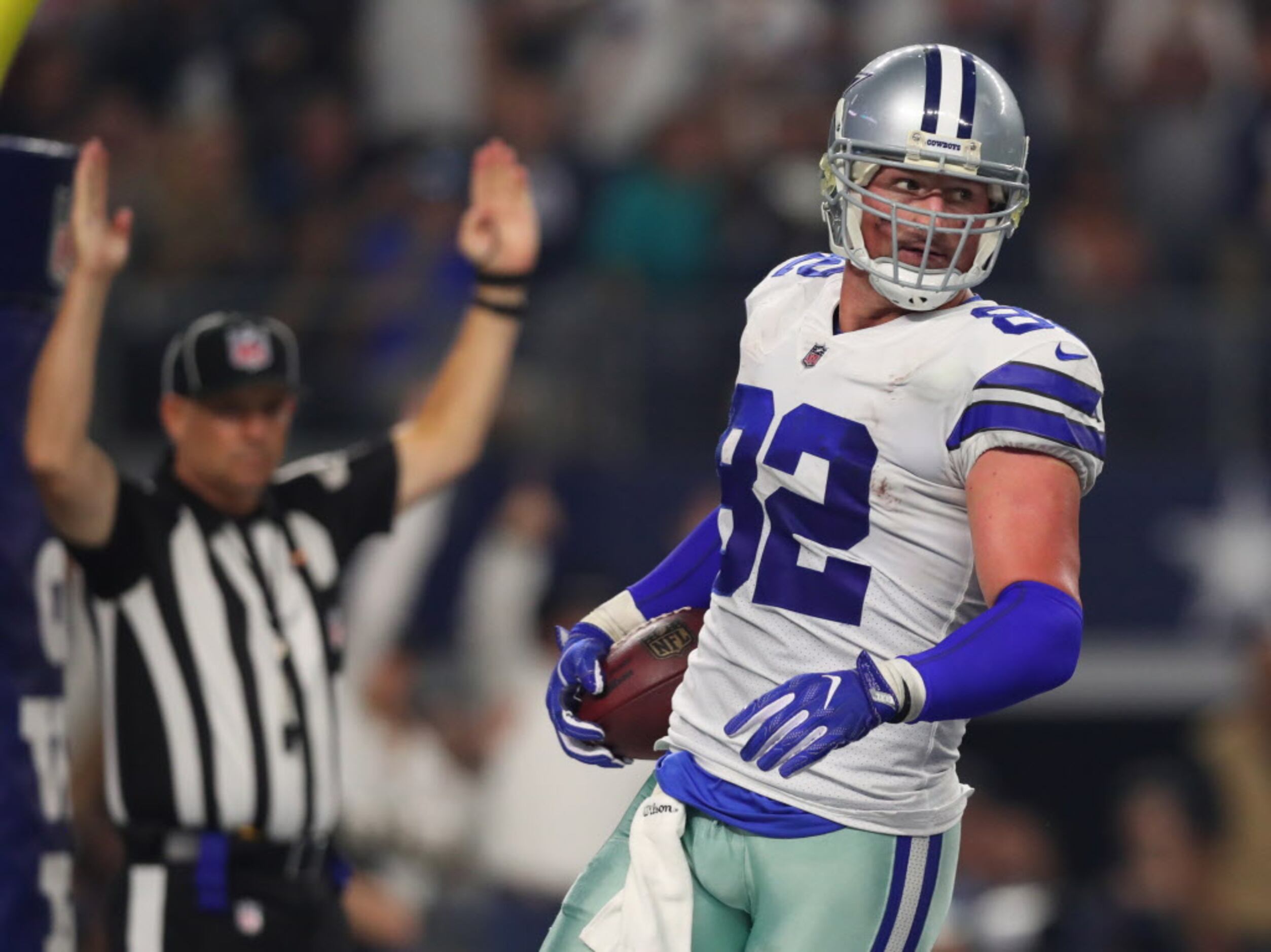 Best #82 Ever: It's Jason Witten's World, We're Just Living in It ✭ Inside  The Star