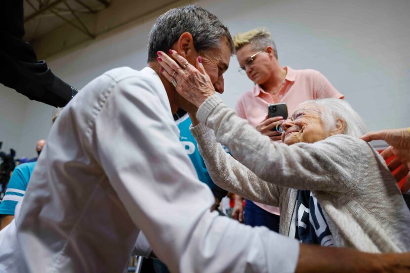 Sandra Streng, 96, embraced Democratic gubernatorial candidate Beto O'Rourke after a town...