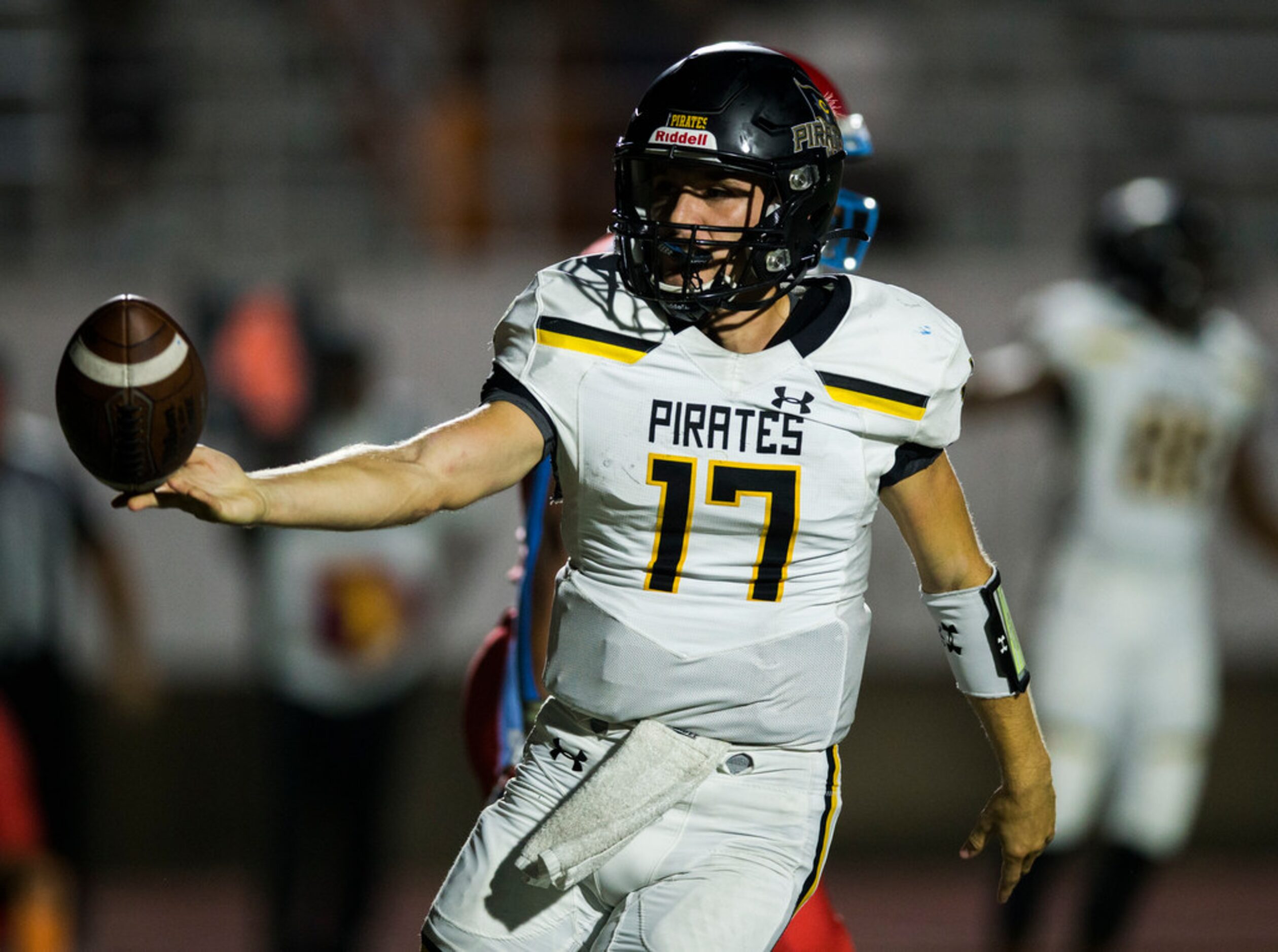 Crandall quarterback Holt Reese (17) runs in to the end zone for a touchdown during the...