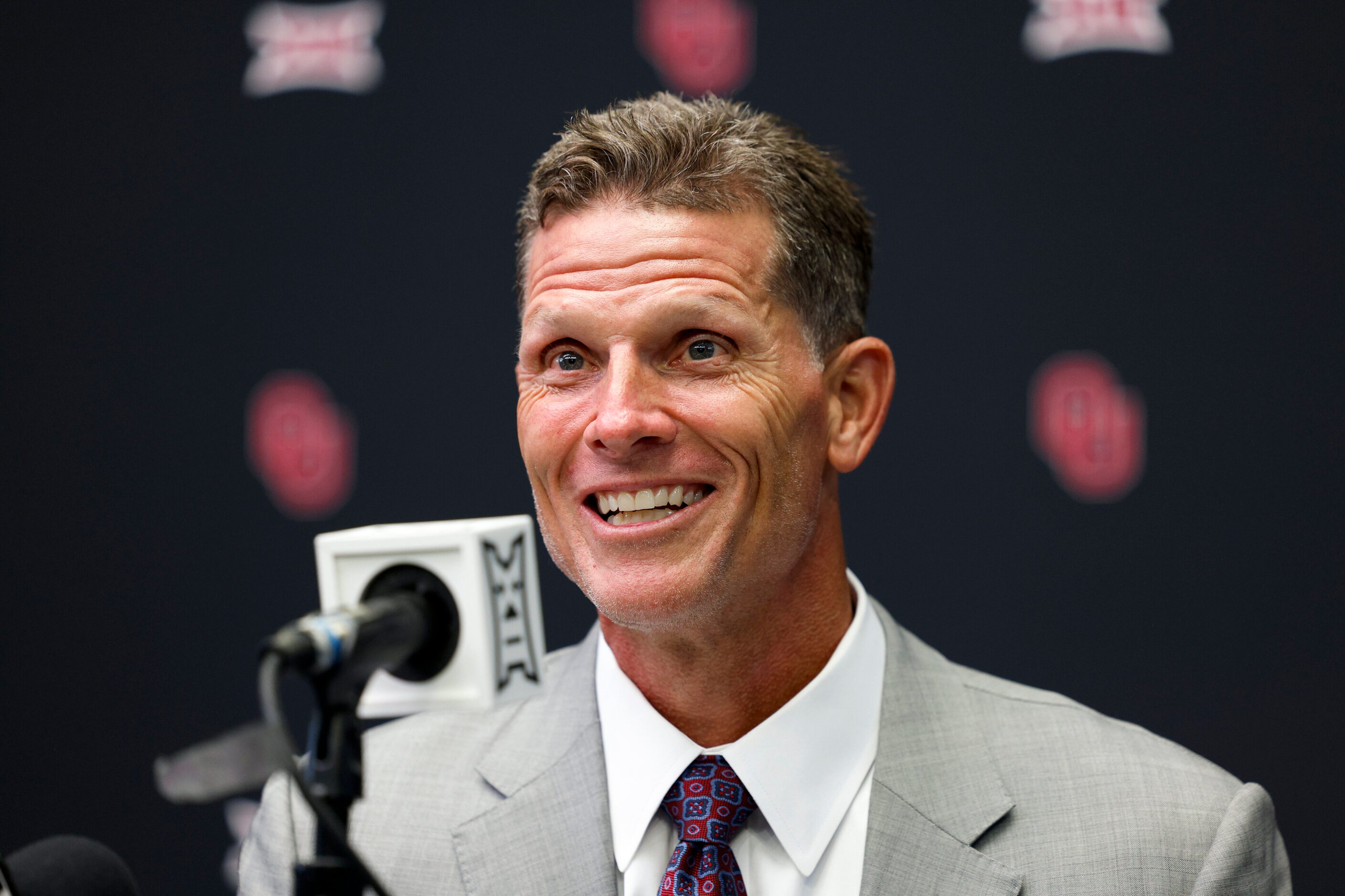 Oklahoma head coach Brent Venables speaks to reporters during the Big 12 Media Days at AT&T...