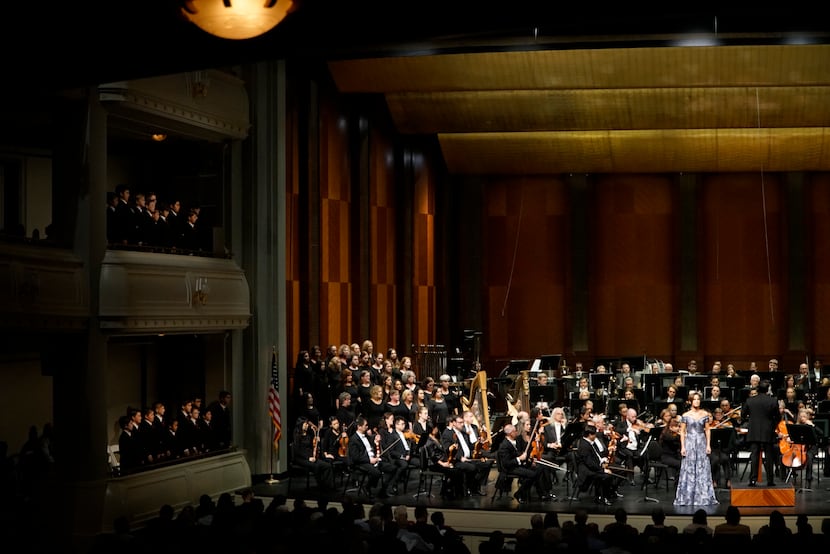 The Fort Worth Symphony Orchestra performs Mahler’s Third Symphony with Soloist Kelley...