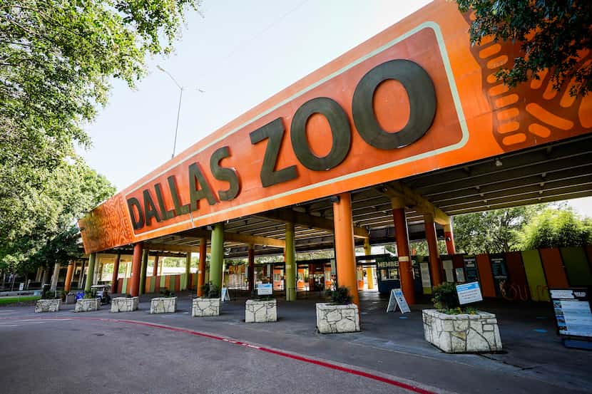 The main entrance to the Dallas Zoo seen on Thursday.
