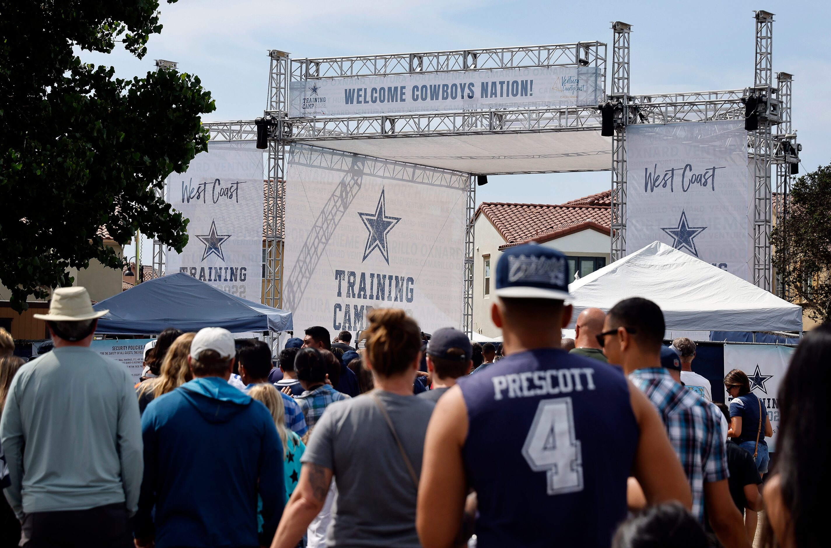 Dallas Cowboys fans arrive for training camp practice in Oxnard, California, August 1, 2022.