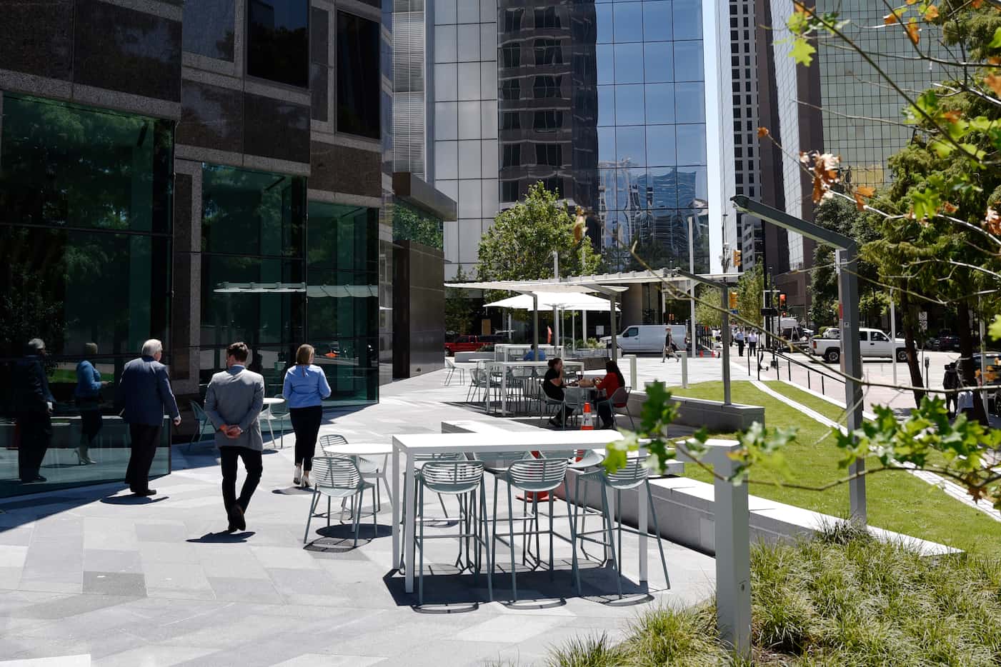 Outside eating and lounge space at the newly updated Trammell Crow Center in downtown Dallas.